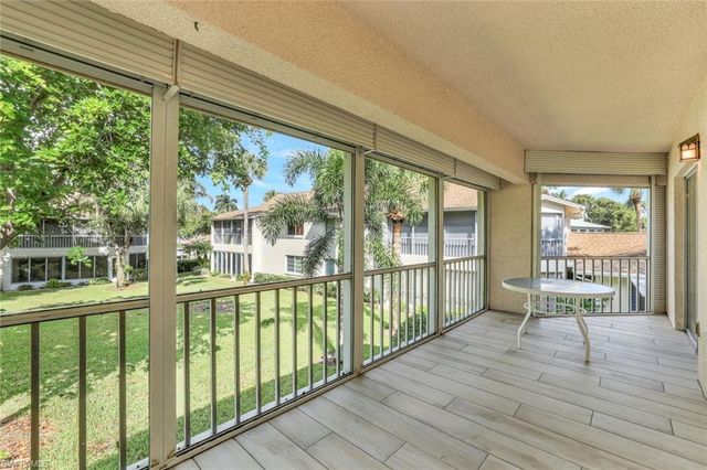 3200 Binnacle DR B4, Naples, FL 34103