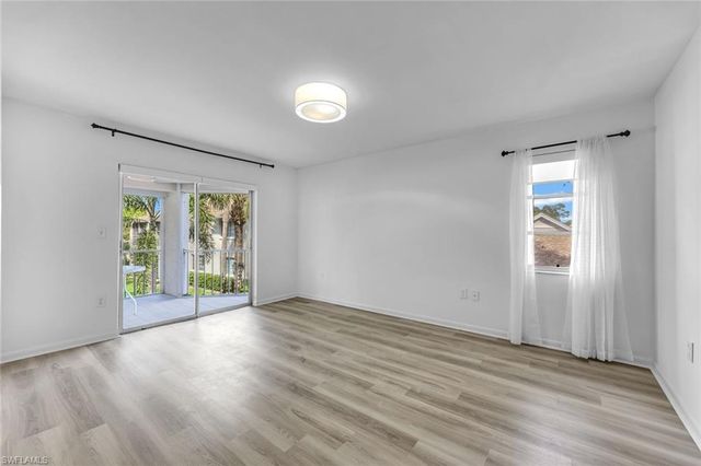 3200 Binnacle DR B4, Naples, FL 34103