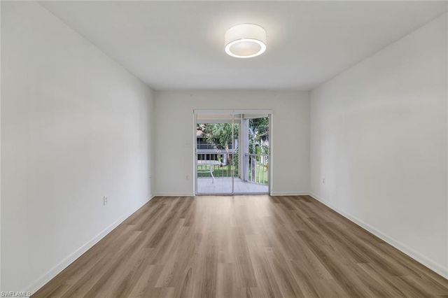 3200 Binnacle DR B4, Naples, FL 34103