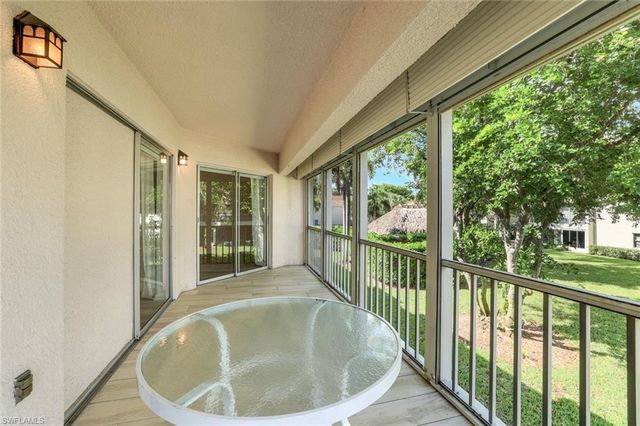 3200 Binnacle DR B4, Naples, FL 34103