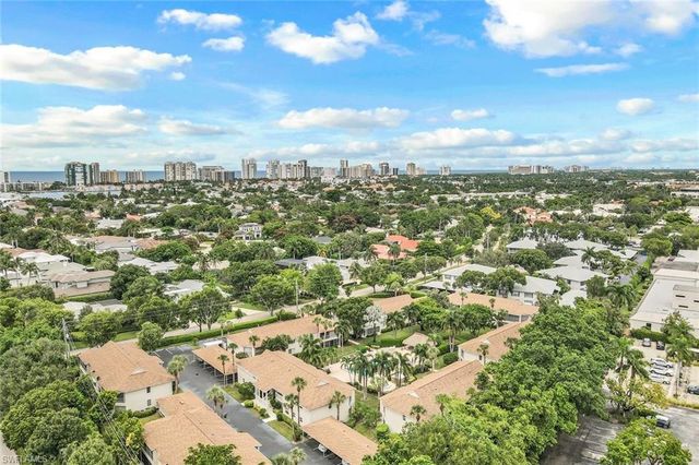 3200 Binnacle DR B4, Naples, FL 34103