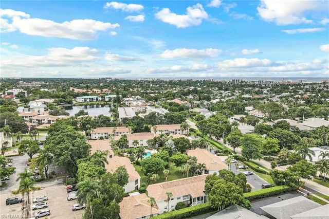 3200 Binnacle DR B4, Naples, FL 34103