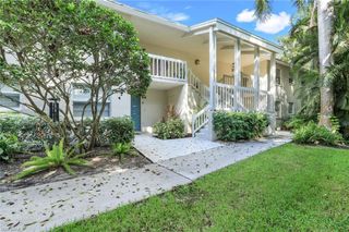 3200 Binnacle DR B4, Naples, FL 34103