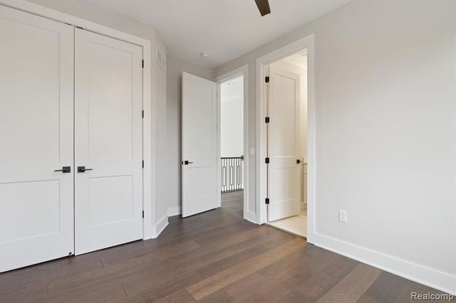 9 Annandale, Leonard, MI 48367