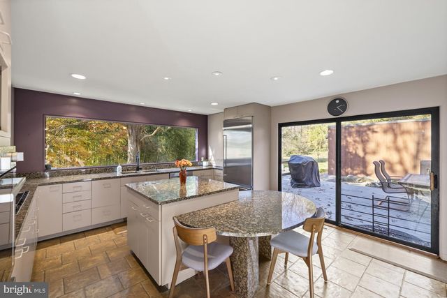 160 MYERS RD, East Berlin, PA 17316