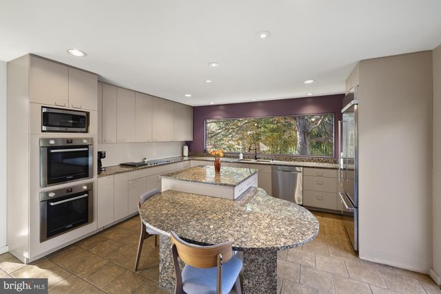 160 MYERS RD, East Berlin, PA 17316