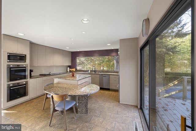 160 MYERS RD, East Berlin, PA 17316