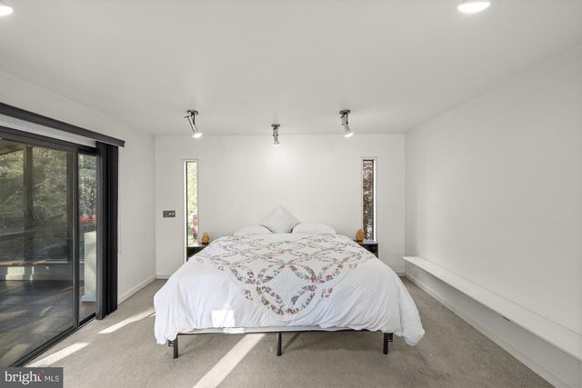 160 MYERS RD, East Berlin, PA 17316