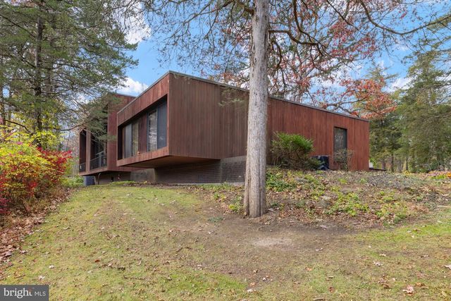 160 MYERS RD, East Berlin, PA 17316