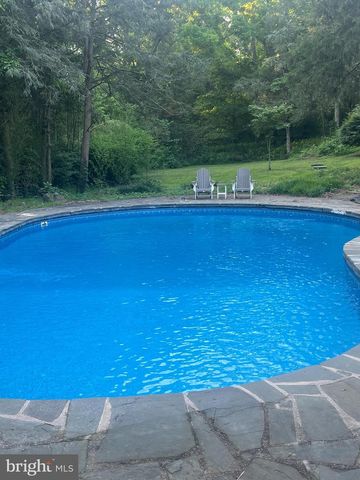 160 MYERS RD, East Berlin, PA 17316