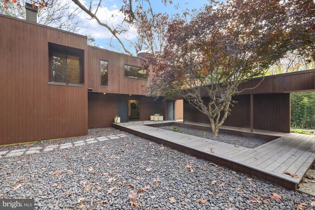 160 MYERS RD, East Berlin, PA 17316