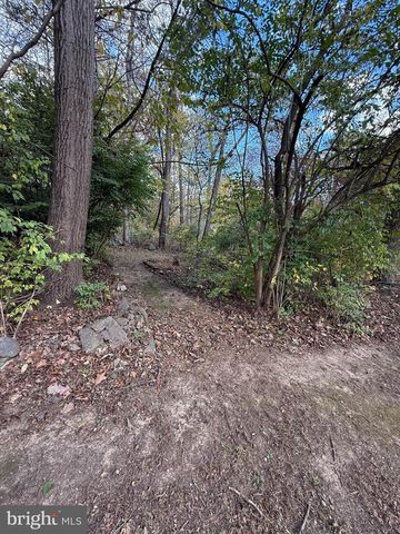 160 MYERS RD, East Berlin, PA 17316