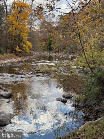 160 MYERS RD, East Berlin, PA 17316