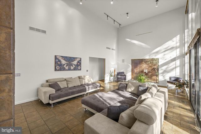 160 MYERS RD, East Berlin, PA 17316