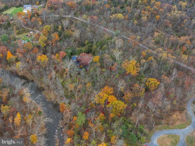 160 MYERS RD, East Berlin, PA 17316