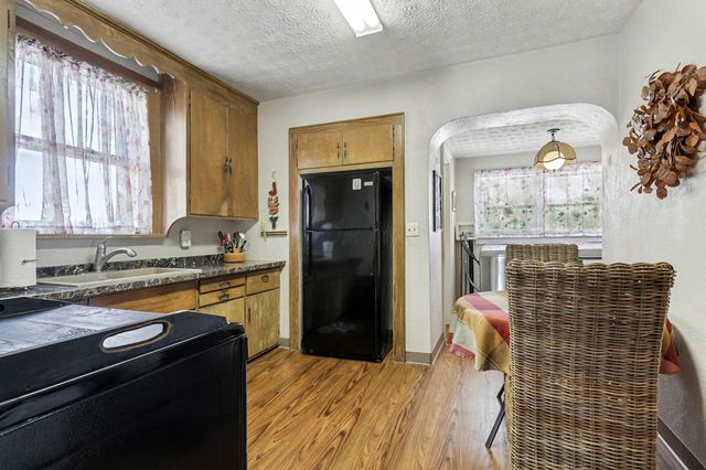 191 Neal Avenue, Newark, OH 43055