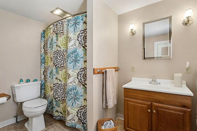 191 Neal Avenue, Newark, OH 43055