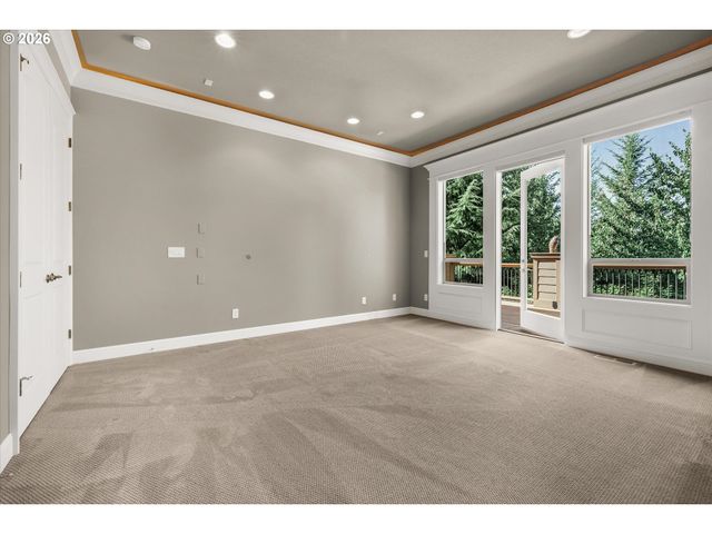 14053 Se CLAREMONT St, Happy Valley, OR 97086