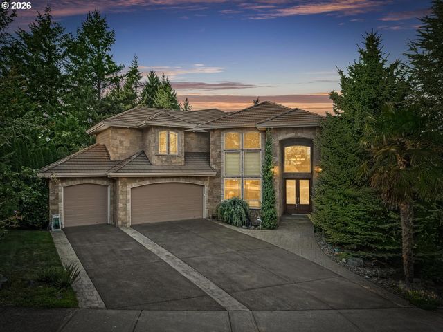 14053 Se CLAREMONT St, Happy Valley, OR 97086