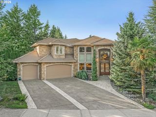 14053 Se CLAREMONT St, Happy Valley, OR 97086