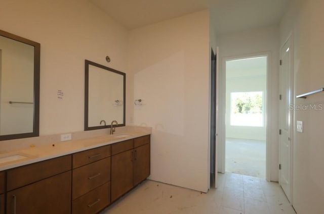 6811 HERON MEADOW DRIVE, Sarasota, FL 34241