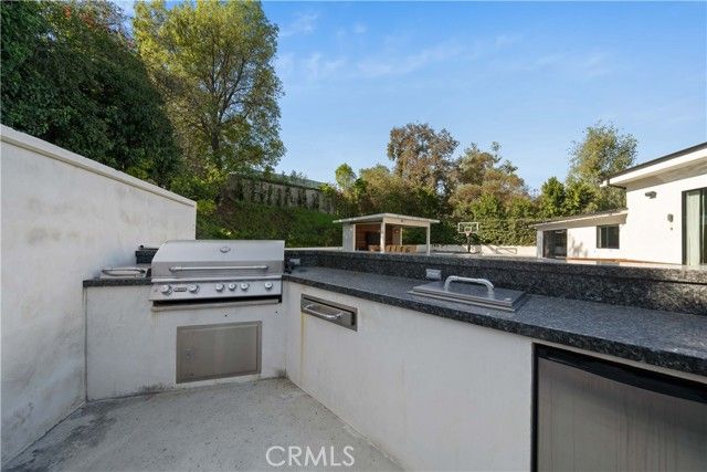 5631 Wilhelmina Avenue, Woodland Hills (los Angeles), CA 91367
