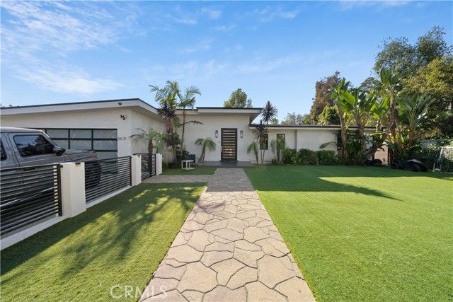 5631 Wilhelmina Avenue, Woodland Hills (los Angeles), CA 91367