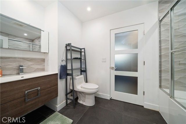 5631 Wilhelmina Avenue, Woodland Hills (los Angeles), CA 91367