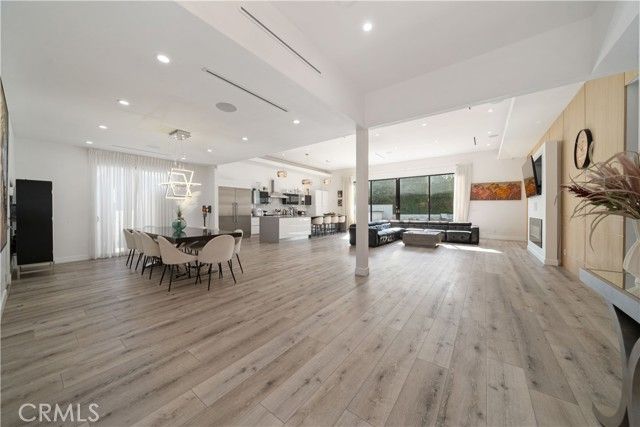 5631 Wilhelmina Avenue, Woodland Hills (los Angeles), CA 91367