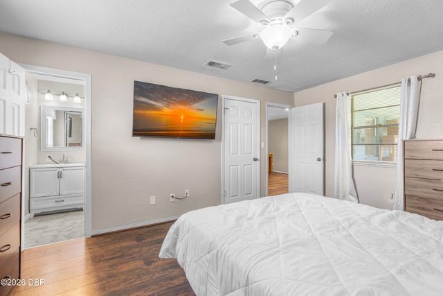 918 Wells Drive, South Daytona, FL 32119