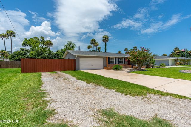 918 Wells Drive, South Daytona, FL 32119