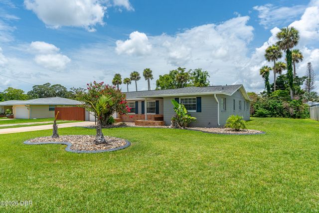 918 Wells Drive, South Daytona, FL 32119