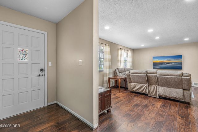 918 Wells Drive, South Daytona, FL 32119