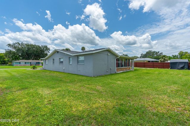 918 Wells Drive, South Daytona, FL 32119