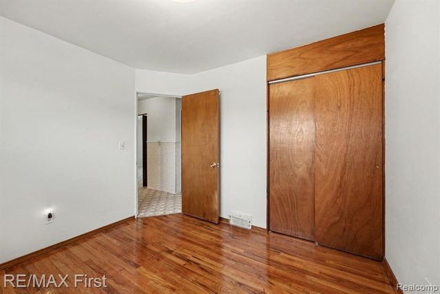 15628 Canberra Street, Roseville, MI 48066