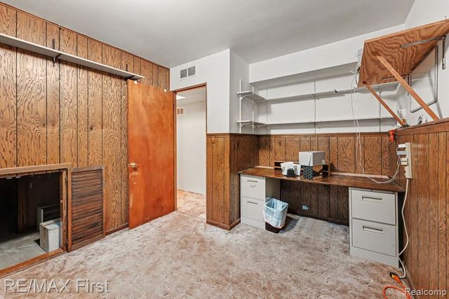 15628 Canberra Street, Roseville, MI 48066