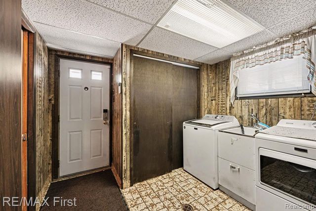 15628 Canberra Street, Roseville, MI 48066