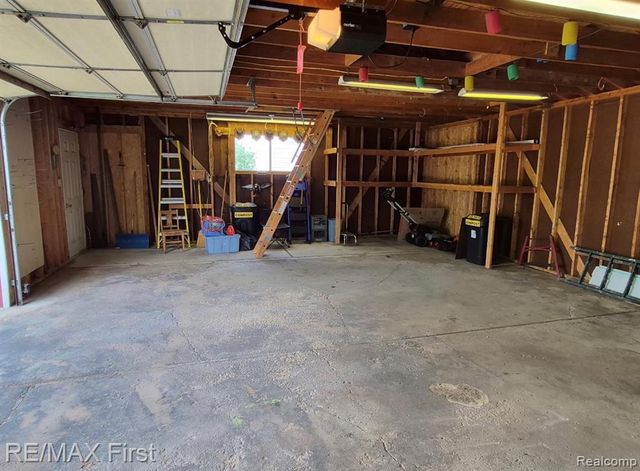 15628 Canberra Street, Roseville, MI 48066