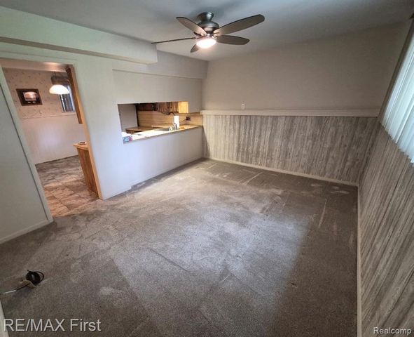 15628 Canberra Street, Roseville, MI 48066