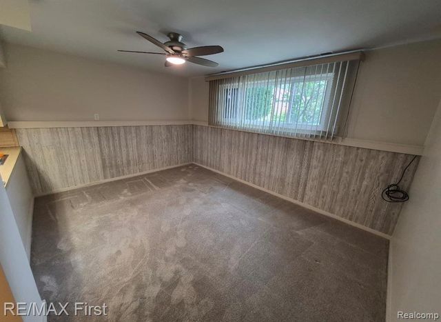 15628 Canberra Street, Roseville, MI 48066