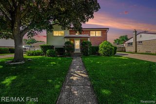 15628 Canberra Street, Roseville, MI 48066