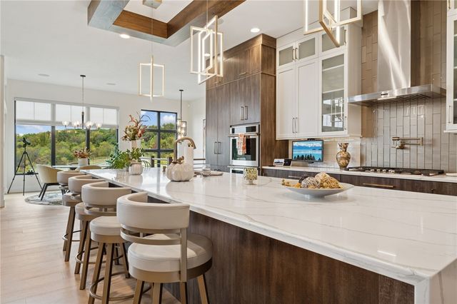 2099 Totteridge Dr, Salem Twp, PA 15601