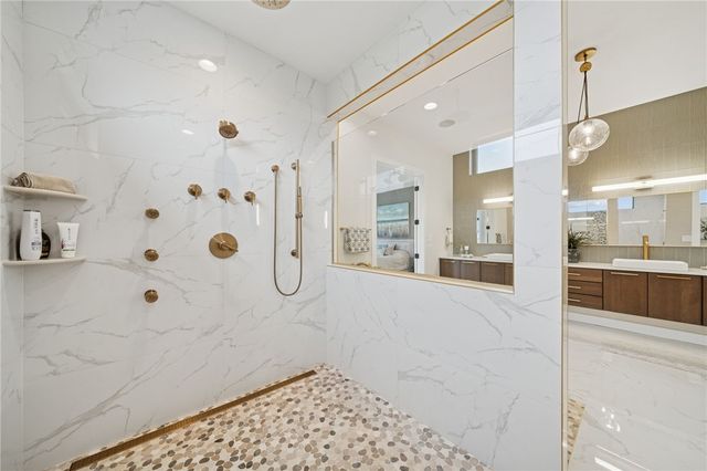 2099 Totteridge Dr, Salem Twp, PA 15601