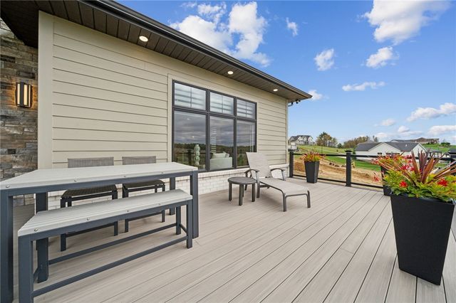 2099 Totteridge Dr, Salem Twp, PA 15601