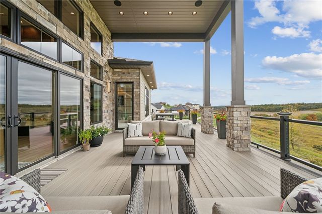 2099 Totteridge Dr, Salem Twp, PA 15601