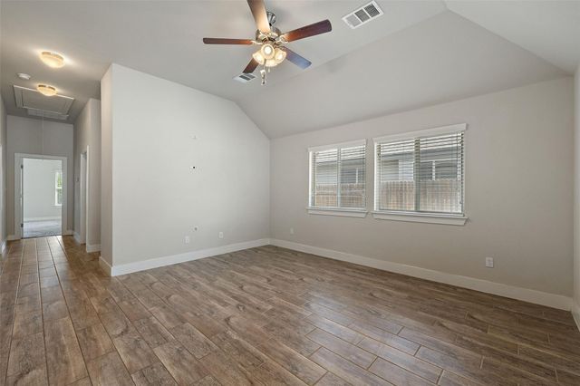 118 Trailstone DR, Bastrop, TX 78602