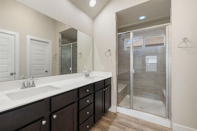 118 Trailstone DR, Bastrop, TX 78602