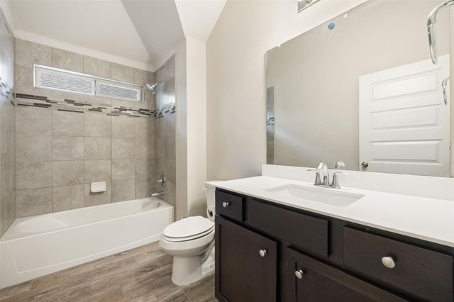 118 Trailstone DR, Bastrop, TX 78602