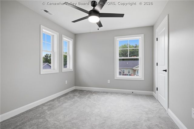 105 Ruffner Circle, Fraziers Bottom, WV 25082
