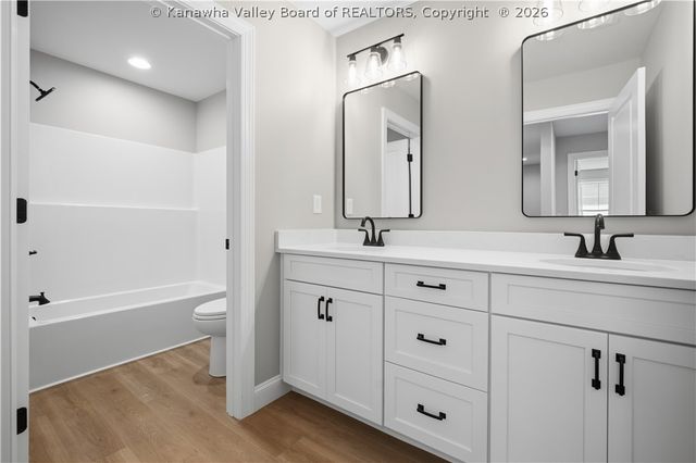 105 Ruffner Circle, Fraziers Bottom, WV 25082